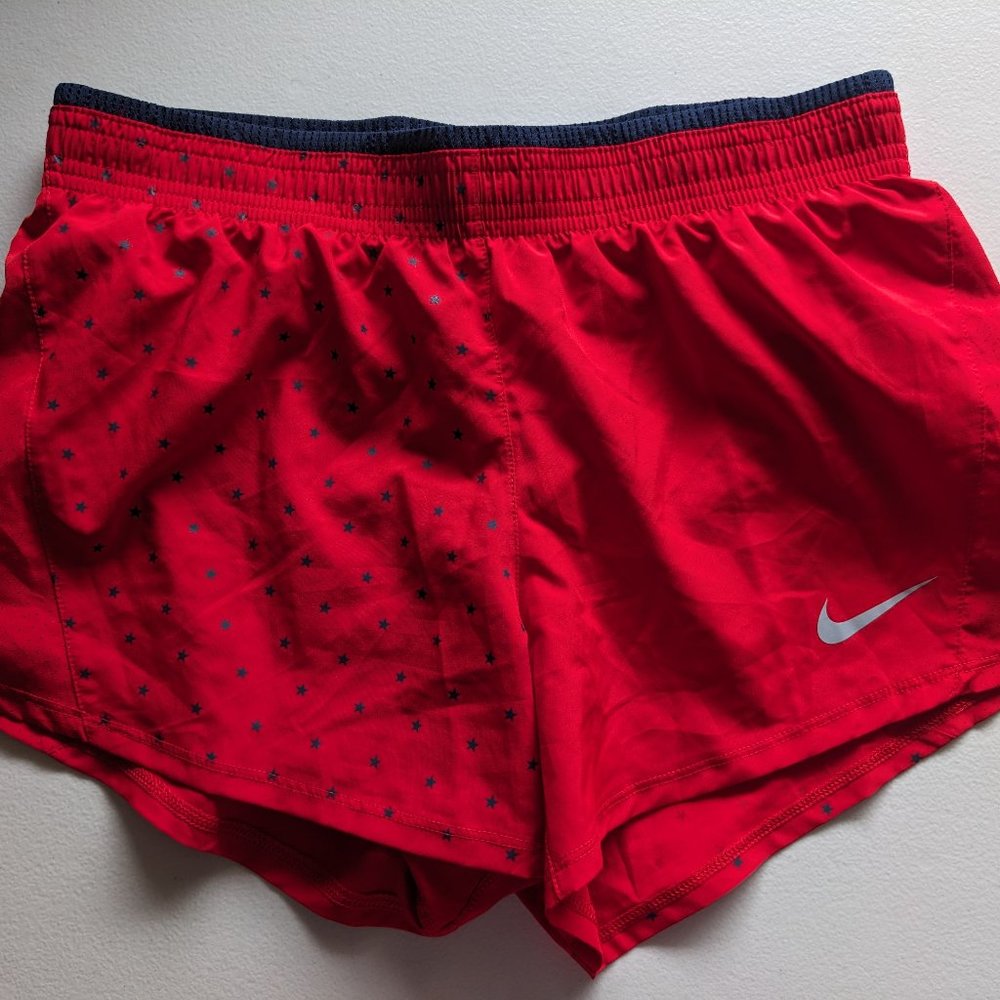 Nike shorts small